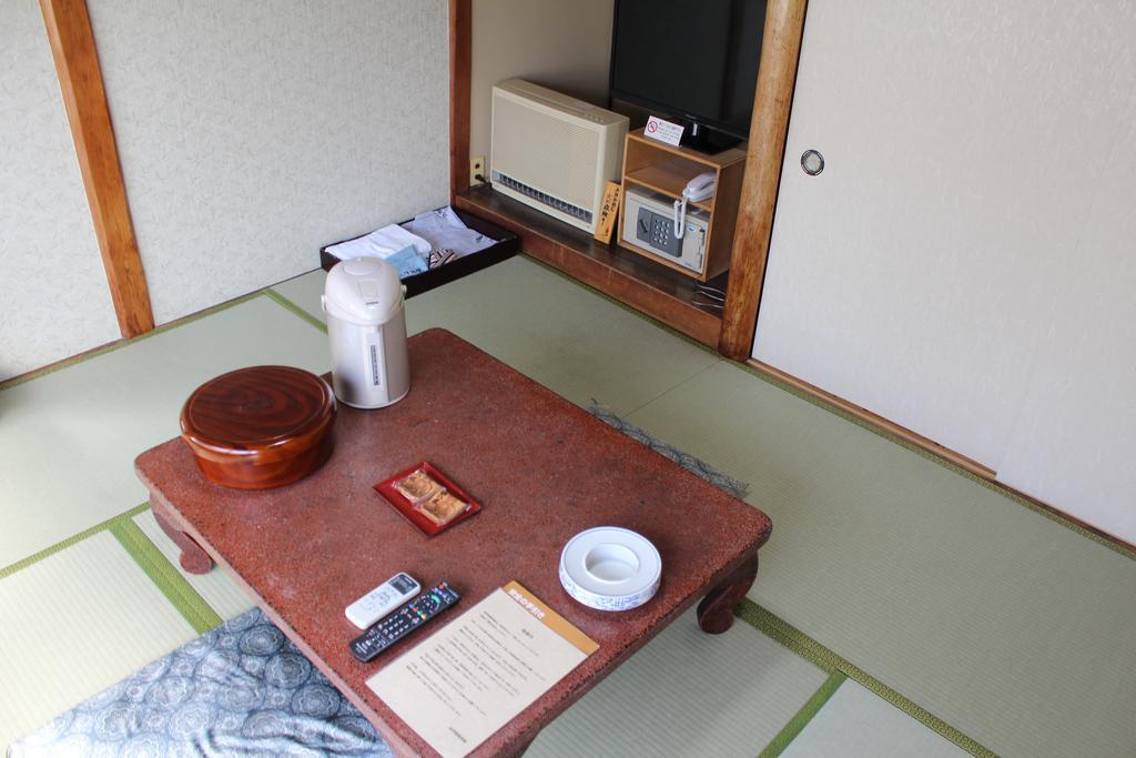 Kinokuniya Ryokan Fujisawa Exterior photo