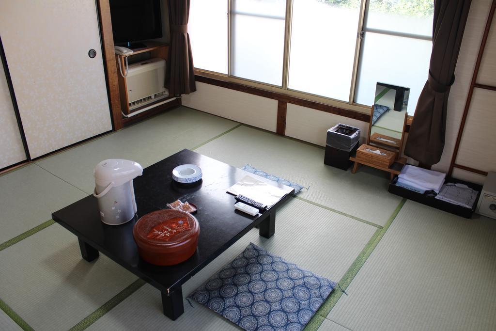 Kinokuniya Ryokan Fujisawa Exterior photo